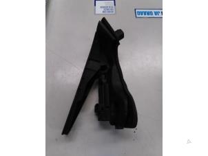 Gebruikte Gaspedaalpositie Sensor Volkswagen Caddy III (2KA,2KH,2CA,2CH) 1.6 TDI 16V Prijs € 42,35 Inclusief btw aangeboden door Autohandel P. Caron & Zoon B.V.