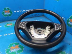 Gebruikte Stuurwiel Kia Pro cee'd (EDB3) 1.4 CVVT 16V Prijs € 89,25 Margeregeling aangeboden door Maresia Auto Recycling B.V.