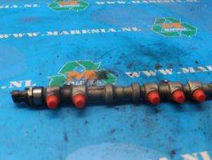 Gebruikte Injector brug Opel Meriva 1.3 CDTI 16V Prijs € 78,75 Margeregeling aangeboden door Maresia Auto Recycling B.V.