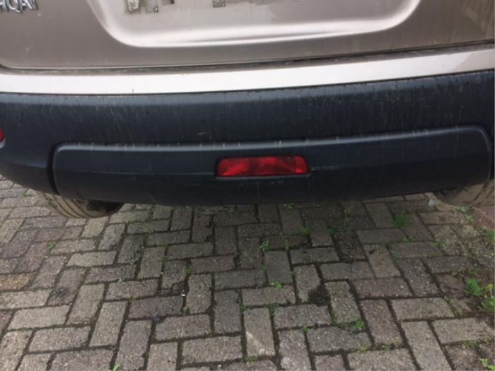 Nissan Qashqai J11 - Rear Bumper Scra