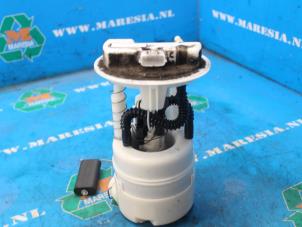 Gebruikte Tank element Pomp Nissan Note (E11) 1.4 16V Prijs € 52,50 Margeregeling aangeboden door Maresia Auto Recycling B.V.