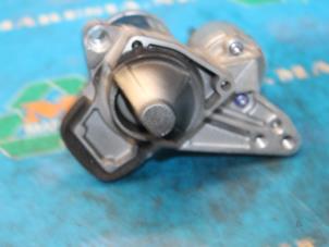 Gebruikte Startmotor Renault Captur (2R) 1.2 TCE 16V EDC Prijs € 89,25 Margeregeling aangeboden door Maresia Auto Recycling B.V.