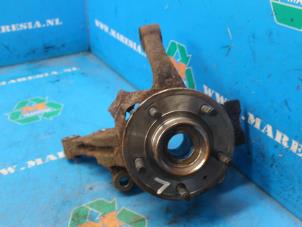 Gebruikte Asschenkel links-voor Opel Antara (LA6) Prijs € 31,50 Margeregeling aangeboden door Maresia Auto Recycling B.V.