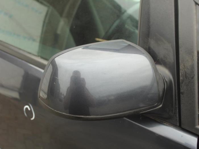 Buitenspiegel rechts van een Ford C-Max 2007