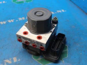 Gebruikte ABS Pomp Opel Adam Prijs € 63,00 Margeregeling aangeboden door Maresia Auto Recycling B.V.