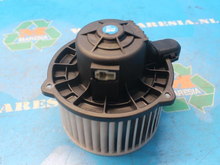 Heating and ventilation fan motor Hyundai Getz