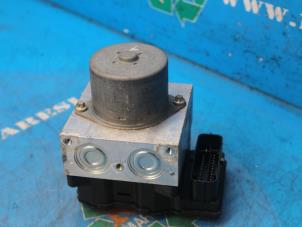 Gebruikte ABS Pomp Ford S-Max (GBW) 2.0 TDCi 16V 140 Prijs € 105,00 Margeregeling aangeboden door Maresia Auto Recycling B.V.