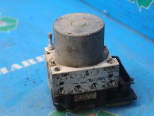 Gebruikte ABS Pomp Nissan Qashqai (J10) 1.5 dCi DPF Prijs € 78,75 Margeregeling aangeboden door Maresia Auto Recycling B.V.