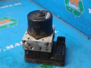 Gebruikte ABS Pomp Ford C-Max (DM2) 1.8 16V Flexifuel Prijs € 78,75 Margeregeling aangeboden door Maresia Auto Recycling B.V.