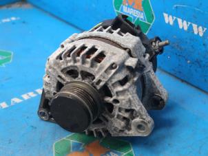 Gebruikte Alternator Hyundai i30 (GDHB5) 1.6 CRDi 16V VGT Prijs € 42,00 Margeregeling aangeboden door Maresia Auto Recycling B.V.
