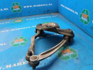 Gebruikte Draagarm boven rechts-voor Audi RS 6 (C5) 4.2 V8 40V Biturbo Prijs € 68,25 Margeregeling aangeboden door Maresia Auto Recycling B.V.