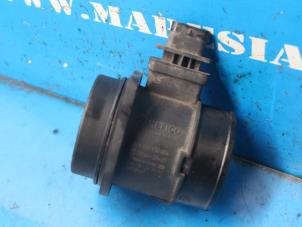 Gebruikte Luchthoeveelheidsmeter Hyundai i30 Crosswagon (WWH) 1.6 CRDi 16V VGT HP Prijs € 14,70 Margeregeling aangeboden door Maresia Auto Recycling B.V.