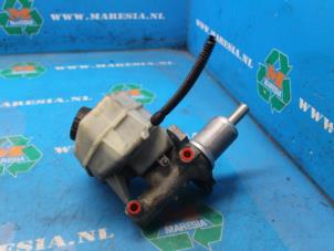 Gebruikte Hoofdremcilinder Volkswagen Crafter 2.5 TDI 30/35/50 Prijs € 36,75 Margeregeling aangeboden door Maresia Auto Recycling B.V.