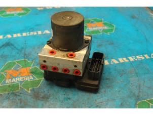 Gebruikte ABS Pomp Kia Venga 1.4 CRDi 16V Prijs € 157,50 Margeregeling aangeboden door Maresia Auto Recycling B.V.