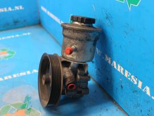 Gebruikte Pomp Servo Daihatsu Terios (J2) Prijs € 42,00 Margeregeling aangeboden door Maresia Auto Recycling B.V.