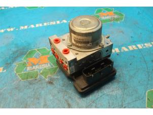 Gebruikte ABS Pomp Nissan Juke (F15) 1.6 16V Prijs € 147,00 Margeregeling aangeboden door Maresia Auto Recycling B.V.