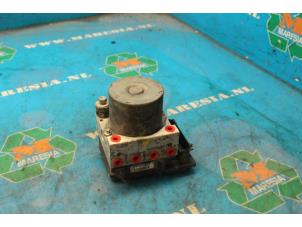 Gebruikte ABS Pomp Nissan Almera Tino (V10M) Prijs € 47,25 Margeregeling aangeboden door Maresia Auto Recycling B.V.