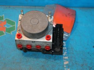 Gebruikte ABS Pomp Nissan Note (E11) 1.4 16V Prijs € 63,00 Margeregeling aangeboden door Maresia Auto Recycling B.V.