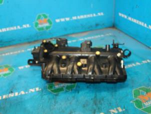 Gebruikte Inlaatspruitstuk Opel Corsa E 1.3 CDTi 16V ecoFLEX Prijs € 131,25 Margeregeling aangeboden door Maresia Auto Recycling B.V.