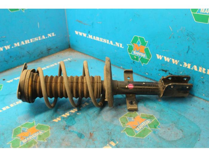 Front shock absorber rod, right Renault Clio
