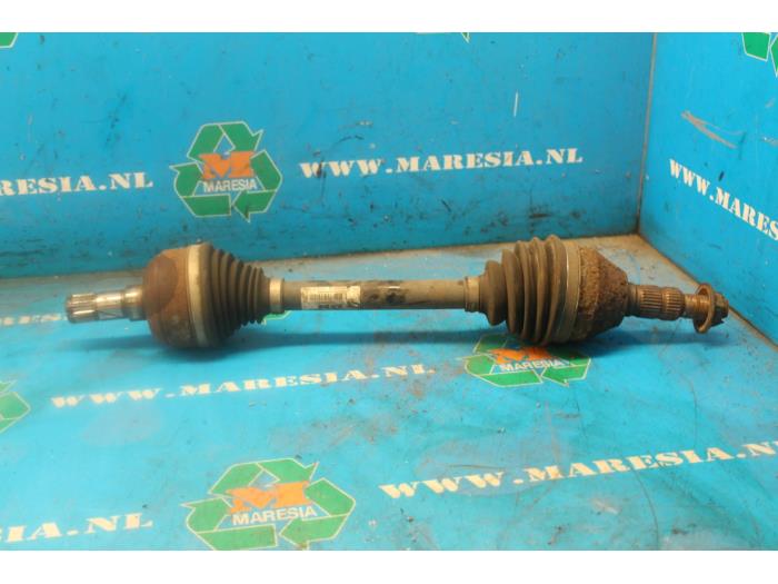 Front drive shaft, left Opel Astra