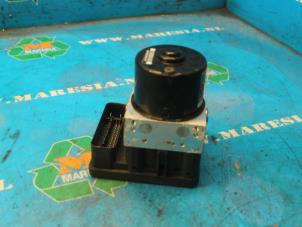 Gebruikte ABS Pomp Ford Focus 2 C+C 2.0 16V Prijs € 157,50 Margeregeling aangeboden door Maresia Auto Recycling B.V.