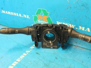 Gebruikte Combischakelaar Stuurkolom Nissan Qashqai (J11) 1.2 DIG-T 16V Prijs € 78,75 Margeregeling aangeboden door Maresia Auto Recycling B.V.