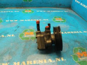 Gebruikte Pomp Servo Hyundai Santa Fe I 2.0 CRDi 16V 4x4 Prijs € 63,00 Margeregeling aangeboden door Maresia Auto Recycling B.V.