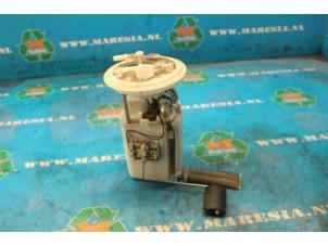 Gebruikte Tank element Pomp Kia Cee'd (EDB5) 1.4 CVVT 16V Prijs € 52,50 Margeregeling aangeboden door Maresia Auto Recycling B.V.