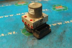 Gebruikte ABS Pomp Kia Rio III (UB) 1.4 CVVT 16V Prijs € 78,75 Margeregeling aangeboden door Maresia Auto Recycling B.V.