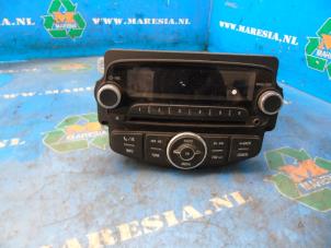 Gebruikte Radio CD Speler Opel Corsa Prijs € 78,75 Margeregeling aangeboden door Maresia Auto Recycling B.V.
