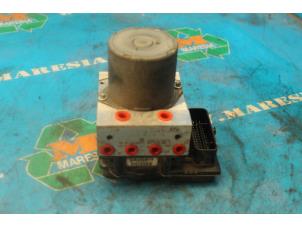 Gebruikte ABS Pomp Mercedes A (W169) 1.5 A-150 Prijs € 73,50 Margeregeling aangeboden door Maresia Auto Recycling B.V.