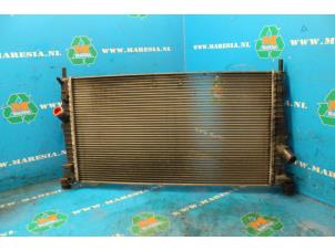 Gebruikte Radiateur Ford C-Max Prijs € 42,00 Margeregeling aangeboden door Maresia Auto Recycling B.V.