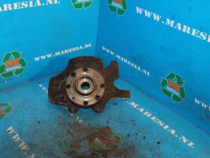 Gebruikte Fusee rechts-voor Opel Corsa B (73/78/79) 1.0i 12V Prijs € 21,00 Margeregeling aangeboden door Maresia Auto Recycling B.V.