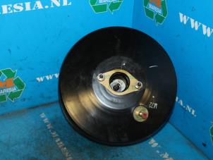 Gebruikte Rembol Toyota RAV4 (A2) 2.0 16V VVT-i 4x4 Prijs € 105,00 Margeregeling aangeboden door Maresia Auto Recycling B.V.