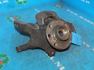 Gebruikte Fusee links-voor Opel Corsa B (73/78/79) 1.7D Prijs € 21,00 Margeregeling aangeboden door Maresia Auto Recycling B.V.