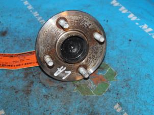 Gebruikte Asschenkel links-achter Toyota Corolla Prijs € 47,25 Margeregeling aangeboden door Maresia Auto Recycling B.V.