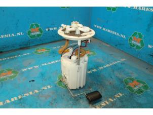 Gebruikte Tank element Pomp Hyundai i10 (B5) 1.2 16V Prijs € 63,00 Margeregeling aangeboden door Maresia Auto Recycling B.V.