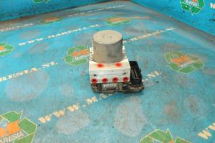 Gebruikte ABS Pomp Hyundai i20 1.2i 16V Prijs € 63,00 Margeregeling aangeboden door Maresia Auto Recycling B.V.