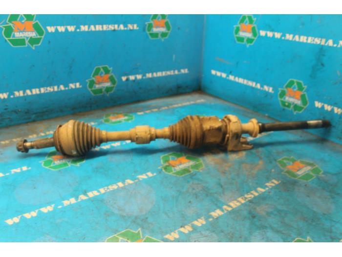 Front drive shaft, right Toyota Urban Cruiser