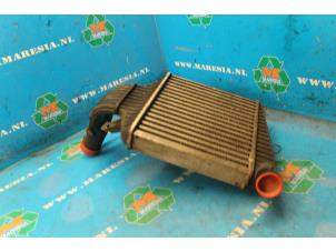 Gebruikte Intercooler Opel Astra H Twin Top (L67) 2.0 16V Turbo Prijs € 63,00 Margeregeling aangeboden door Maresia Auto Recycling B.V.