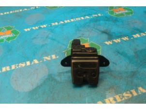 Gebruikte Achterklep Slotmechaniek Kia Picanto (JA) 1.0 12V Prijs € 31,50 Margeregeling aangeboden door Maresia Auto Recycling B.V.