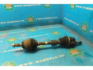 Gebruikte Homokineetas links-voor Mini Coupe (R58) 1.6 16V Cooper S Prijs € 36,75 Margeregeling aangeboden door Maresia Auto Recycling B.V.