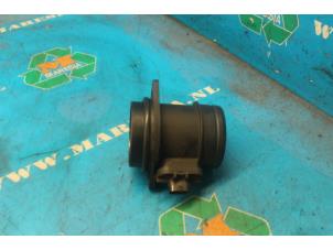 Gebruikte Luchthoeveelheidsmeter Mini Coupe (R58) 1.6 16V Cooper S Prijs € 78,75 Margeregeling aangeboden door Maresia Auto Recycling B.V.