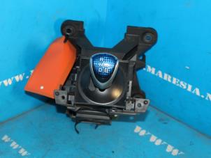 Gebruikte Pook Toyota Auris (E15) 1.8 16V HSD Full Hybrid Prijs € 52,50 Margeregeling aangeboden door Maresia Auto Recycling B.V.