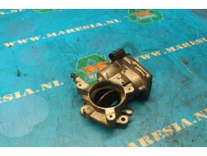 Gebruikte Gasklephuis Opel Insignia 2.0 CDTI 16V 130 Ecotec Prijs € 57,75 Margeregeling aangeboden door Maresia Auto Recycling B.V.