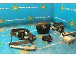 Gebruikte Airbag Set + Module Mercedes Citan (415.6) 1.5 108 CDI Euro 6 Prijs € 367,50 Margeregeling aangeboden door Maresia Auto Recycling B.V.
