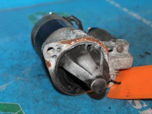 Gebruikte Startmotor Hyundai Trajet 2.0 16V Prijs € 26,25 Margeregeling aangeboden door Maresia Auto Recycling B.V.