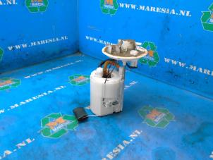 Gebruikte Tank element Pomp Kia Rio III (UB) 1.4 CVVT 16V Prijs € 52,50 Margeregeling aangeboden door Maresia Auto Recycling B.V.