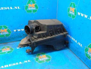 Gebruikte Luchtfilterhuis Opel Astra J GTC (PD2/PF2) 1.4 Turbo 16V ecoFLEX 140 Prijs € 47,25 Margeregeling aangeboden door Maresia Auto Recycling B.V.